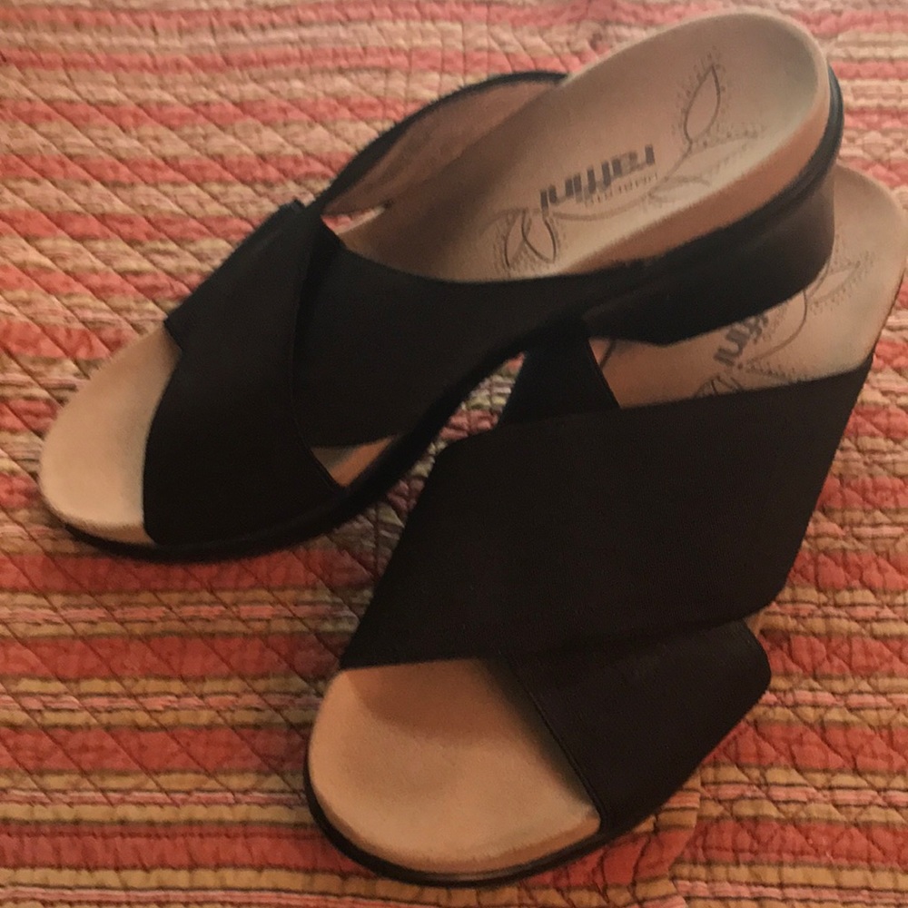 🔶🔶Umberto Raffini Sandals